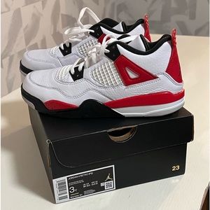 Jordan Retro 4 Kids size 3